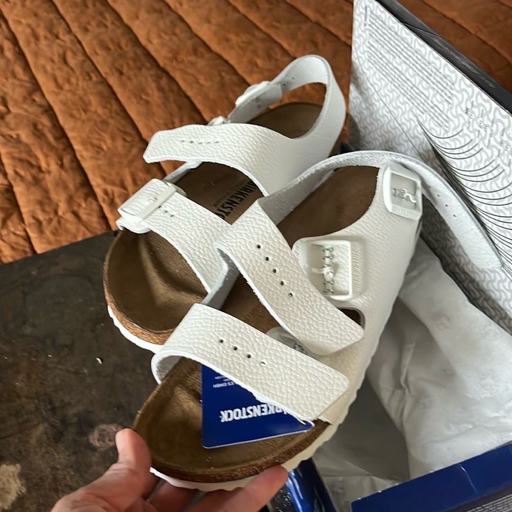 Birkenstock Milano in Triple White.